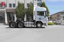 тягач Х5000 6х4 Евро 5 (3)